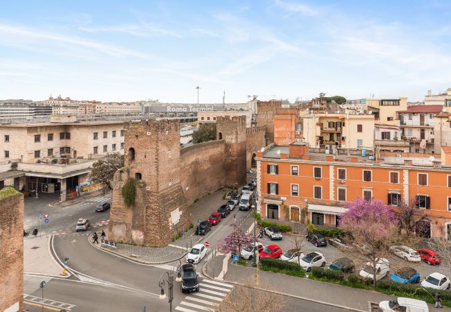 Appartamento a Roma - Termini Station Lightsome 3BR Apartment Appartamento a Roma - Termini Station Lightsome 3BR Apartment