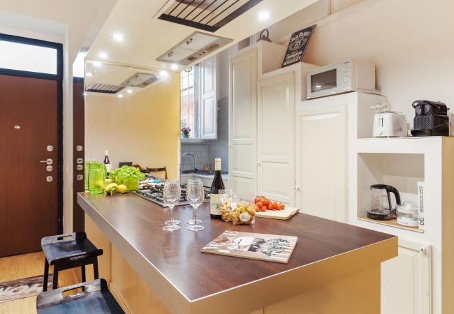 Appartamento a Roma - Termini Station Lightsome 3BR Apartment Appartamento a Roma - Termini Station Lightsome 3BR Apartment