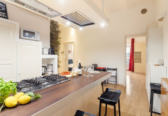 Appartamento a Roma - Termini Station Lightsome 3BR Apartment Appartamento a Roma - Termini Station Lightsome 3BR Apartment