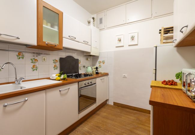 Appartamento a Roma - Monti Charming Amphora Apartment Appartamento a Roma - Monti Charming Amphora Apartment