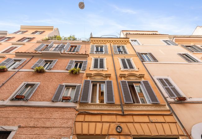 Appartamento a Roma - Monti Charming Amphora Apartment Appartamento a Roma - Monti Charming Amphora Apartment