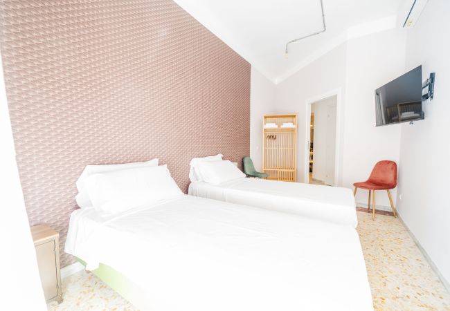 Appartamento a Roma - Trastevere Lovely 2 BR Apartment Appartamento a Roma - Trastevere Lovely 2 BR Apartment