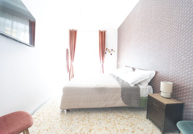 Appartamento a Roma - Trastevere Lovely 2 BR Apartment Appartamento a Roma - Trastevere Lovely 2 BR Apartment