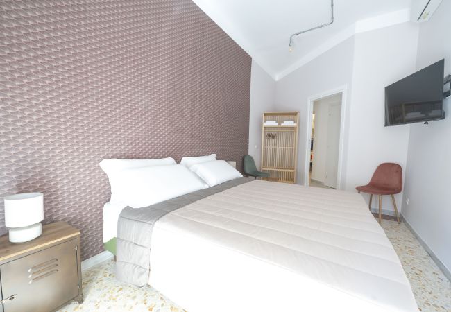 Appartamento a Roma - Trastevere Lovely 2 BR Apartment Appartamento a Roma - Trastevere Lovely 2 BR Apartment