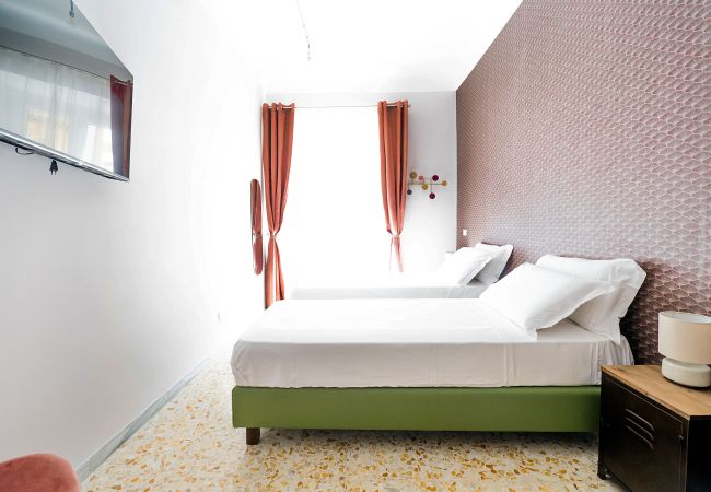 Appartamento a Roma - Trastevere Lovely 2 BR Apartment Appartamento a Roma - Trastevere Lovely 2 BR Apartment