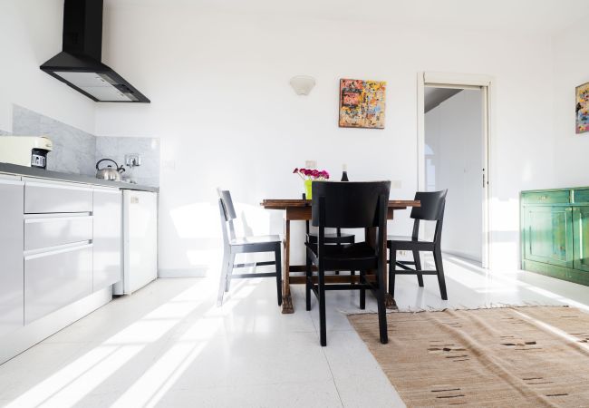 Appartamento a Roma - St. John Basilica Lovely Tower Apartment Appartamento a Roma - St. John Basilica Lovely Tower Apartment