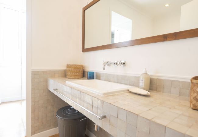 Appartamento a Roma - Bright and Lovely Apartment in San Lorenzo Appartamento a Roma - Bright and Lovely Apartment in San Lorenzo