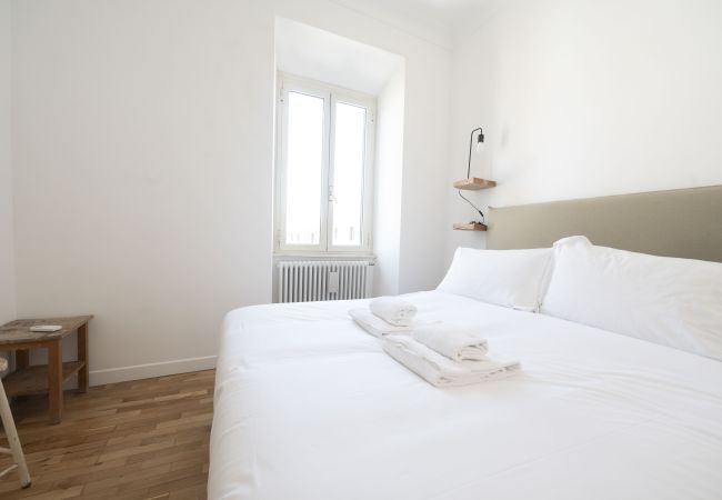 Appartamento a Roma - Bright and Lovely Apartment in San Lorenzo Appartamento a Roma - Bright and Lovely Apartment in San Lorenzo