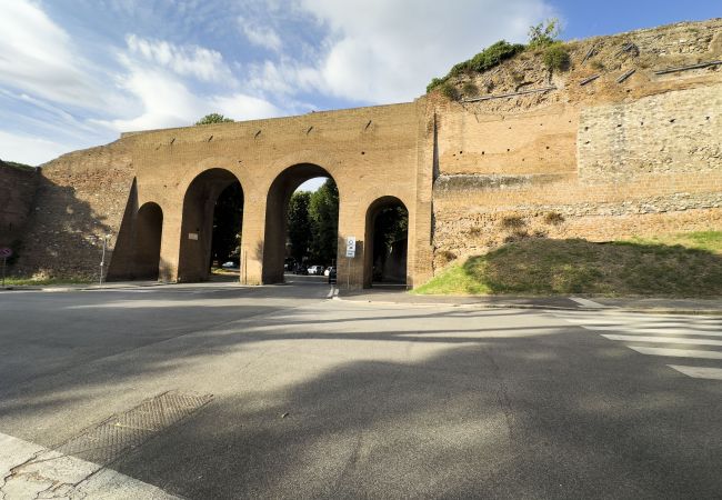 Appartamento a Roma - Unique Garden Apartment near Caracalla Baths Appartamento a Roma - Unique Garden Apartment near Caracalla Baths