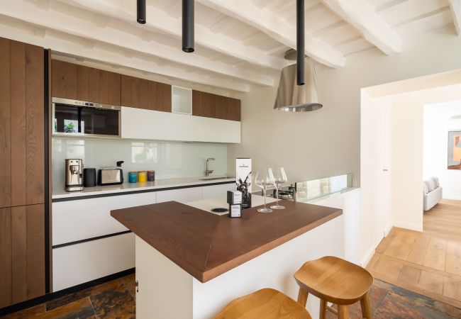Appartamento a Roma - Elegance and Charm in Splendid Via Giulia Appartamento a Roma - Elegance and Charm in Splendid Via Giulia