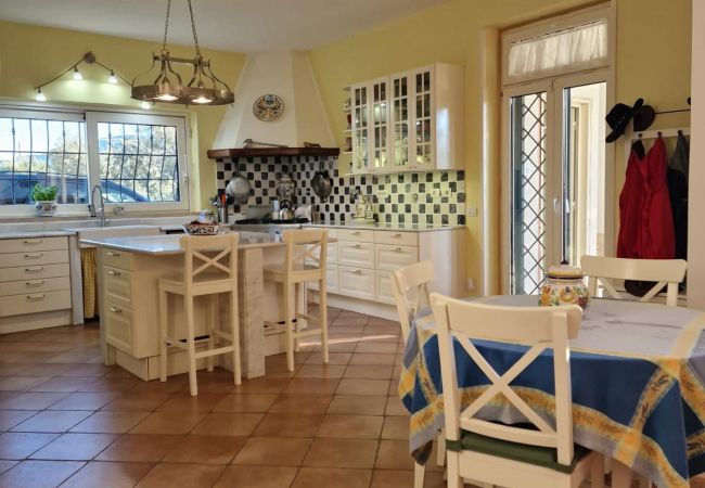 Casa a Nerola - Country House with Pool in Nerola Casa a Nerola - Country House with Pool in Nerola