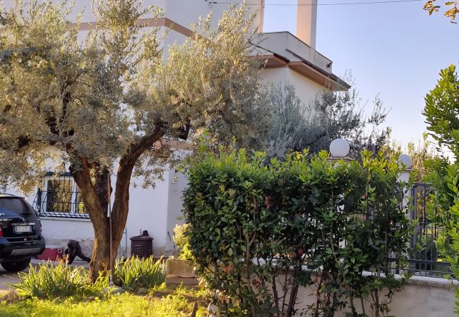 Casa a Nerola - Country House with Pool in Nerola Casa a Nerola - Country House with Pool in Nerola