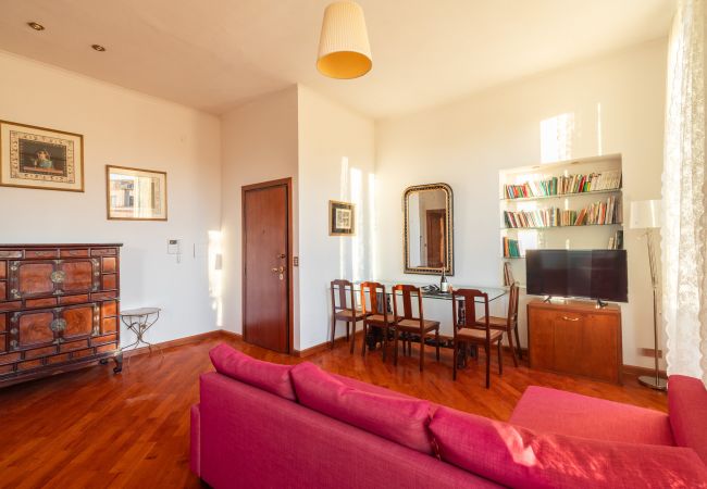 Appartamento a Roma - Esquilino Lightsome Apartment Appartamento a Roma - Esquilino Lightsome Apartment