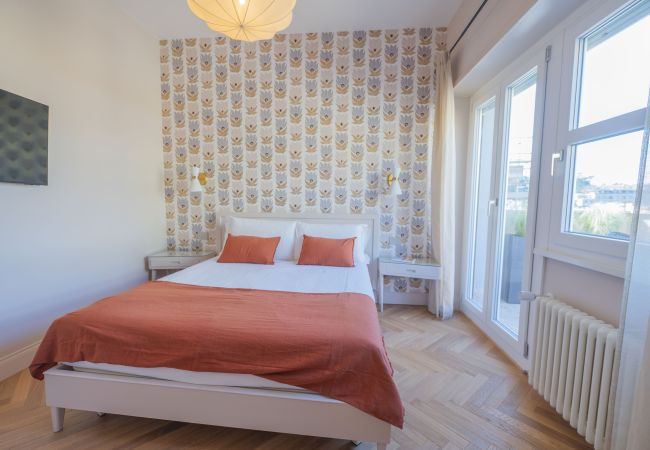 Appartamento a Roma - Terrace Apartment Monte del Gallo – by St. Peter Appartamento a Roma - Terrace Apartment Monte del Gallo – by St. Peter