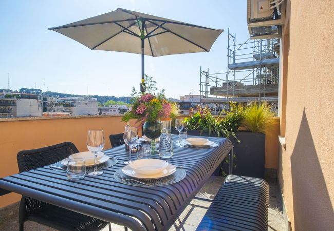 Appartamento a Roma - Terrace Apartment Monte del Gallo – by St. Peter Appartamento a Roma - Terrace Apartment Monte del Gallo – by St. Peter