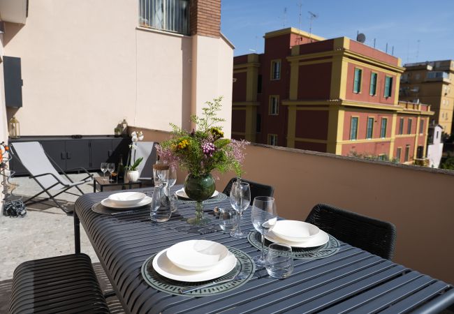 Appartamento a Roma - Terrace Apartment Monte del Gallo – by St. Peter Appartamento a Roma - Terrace Apartment Monte del Gallo – by St. Peter