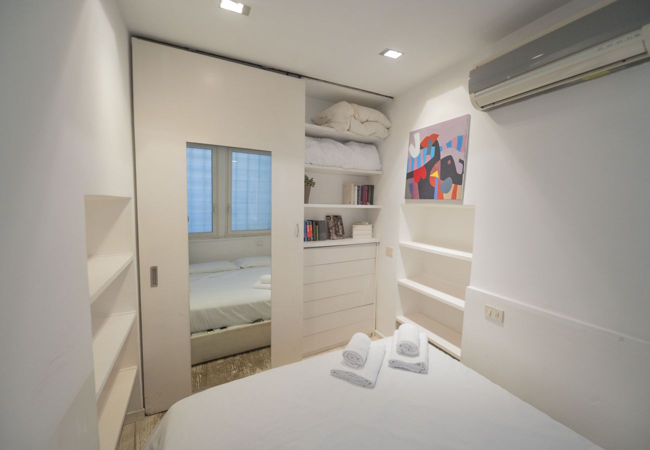 Appartamento a Roma - Elegant Roman Retreat in Piazza Sforza Cesarini