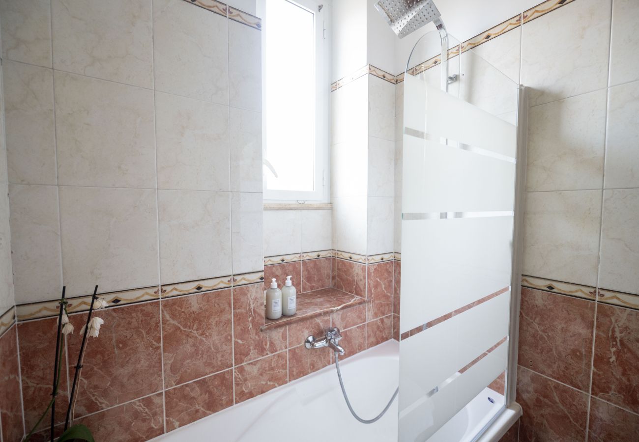 Appartamento a Roma - Lovely 2BR in Testaccio – Your Roman Home Base