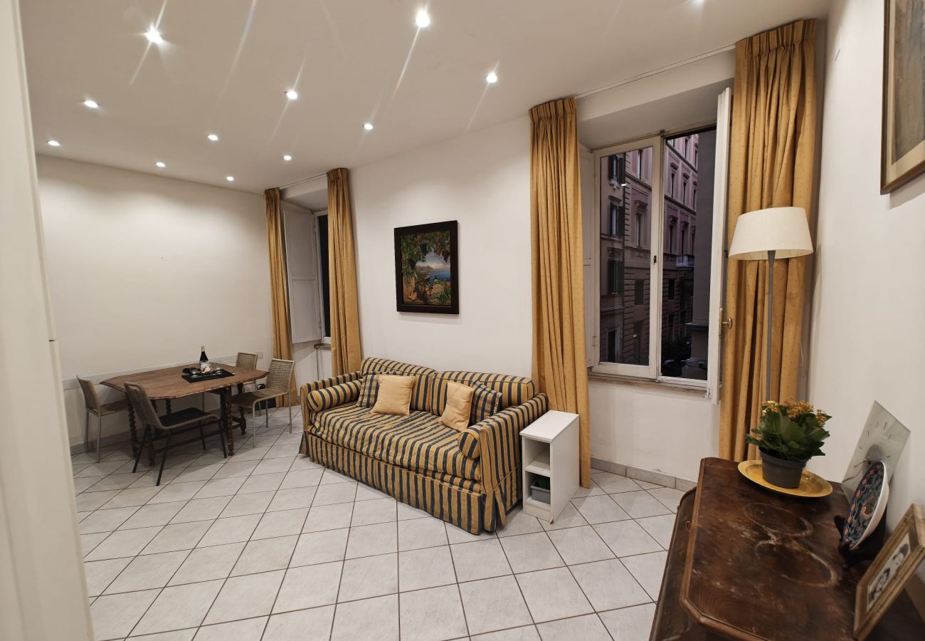 Appartamento a Roma - Secret Corner with Balcony in Rome