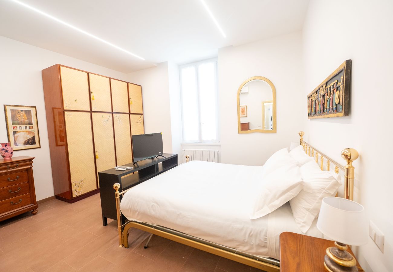 Appartamento a Roma - Ernesta 3BR Lovely Home by The Spanish Steps