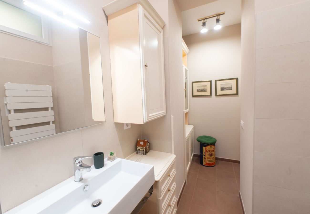 Appartamento a Roma - Ernesta 3BR Lovely Home by The Spanish Steps