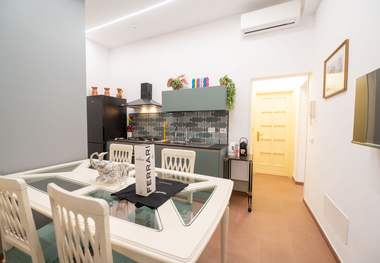 Appartamento a Roma - Ernesta 3BR Lovely Home by The Spanish Steps