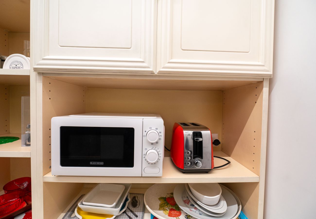 Appartamento a Roma - Ernesta 3BR Lovely Home by The Spanish Steps