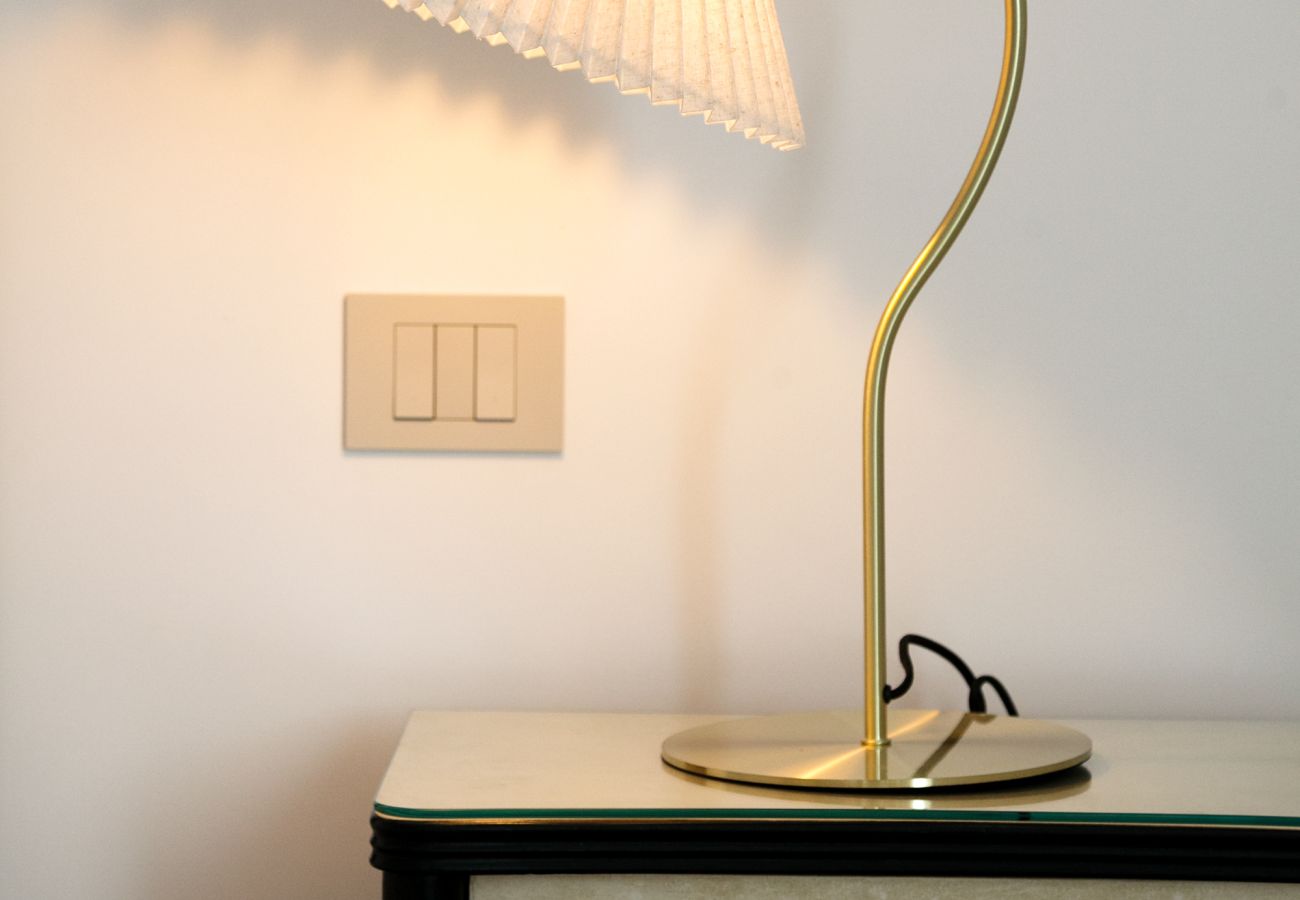 Appartamento a Roma - Elegant 2BR Retreat steps from Via Veneto