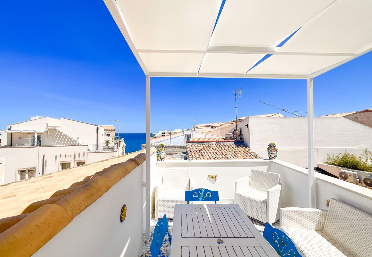 Apartment in Syracuse - Asteria apartment terrace