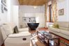 Apartment in Roma - Trastevere Charming Retreat on Cobblestone Street Apartment in Roma - Trastevere Charming Retreat on Cobblestone Street