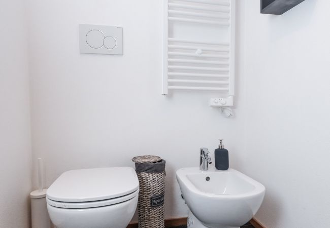 Apartment in Roma - Regal Home in Trastevere 3BR Apartment in Roma - Regal Home in Trastevere 3BR