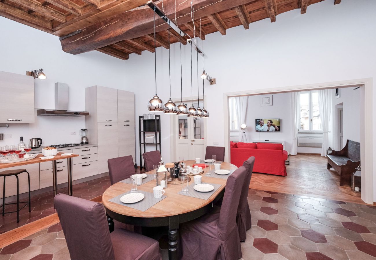 Apartment in Rome - Regal Home in Trastevere