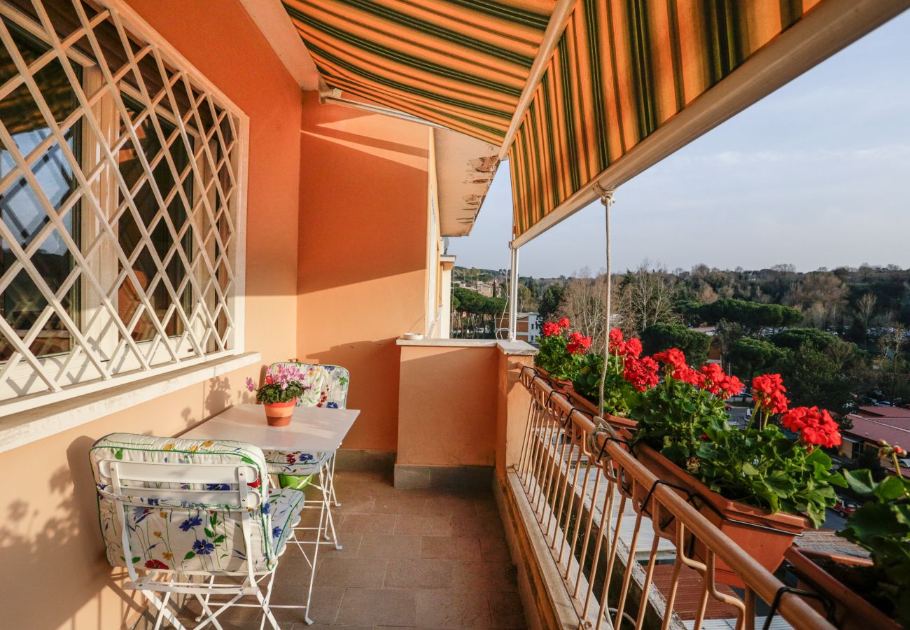 Apartment in Rome - Enjoy the Sunset on Your Vatican Terrace