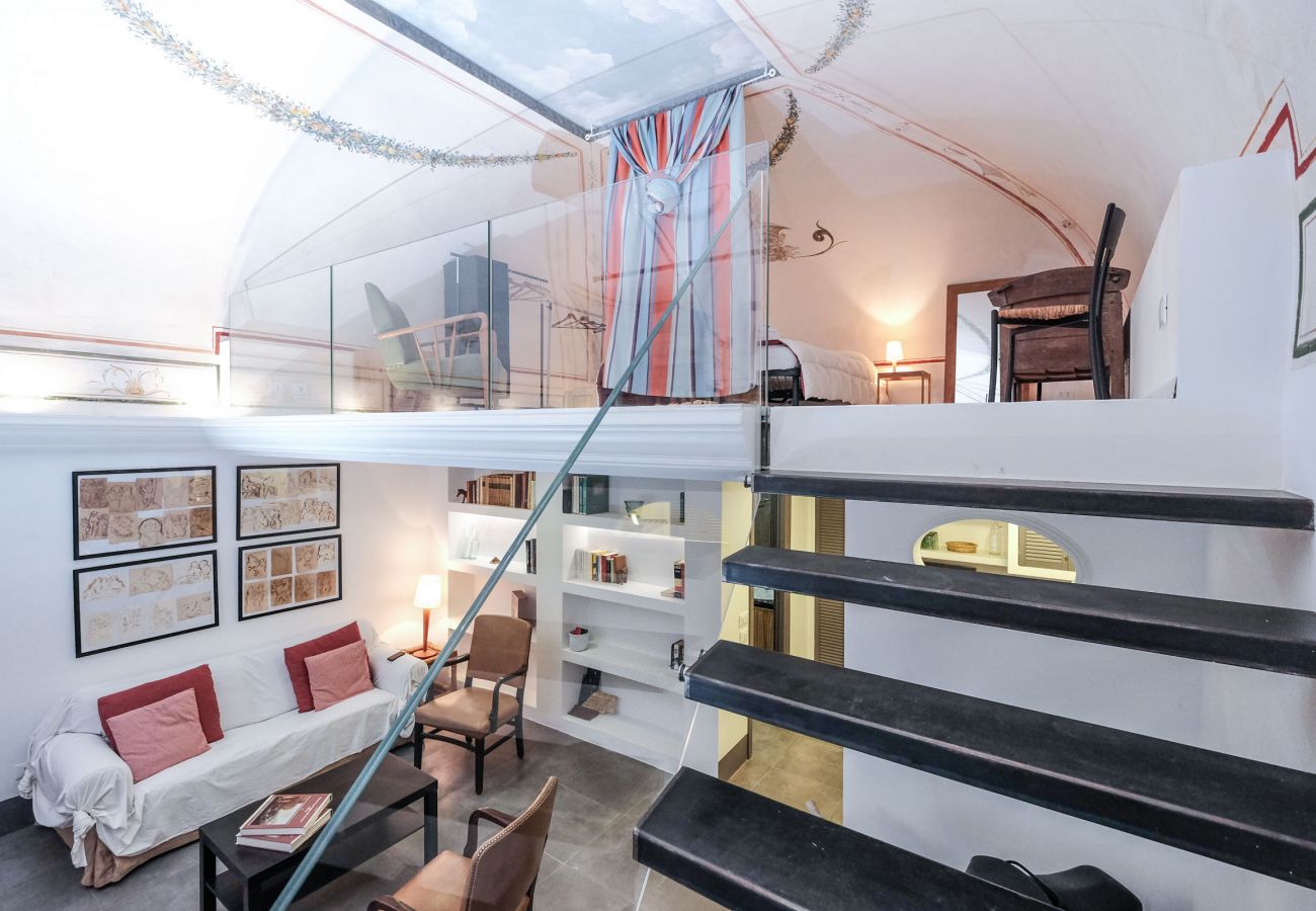 Apartment in Rome - Vespa Studio Loft Trastevere