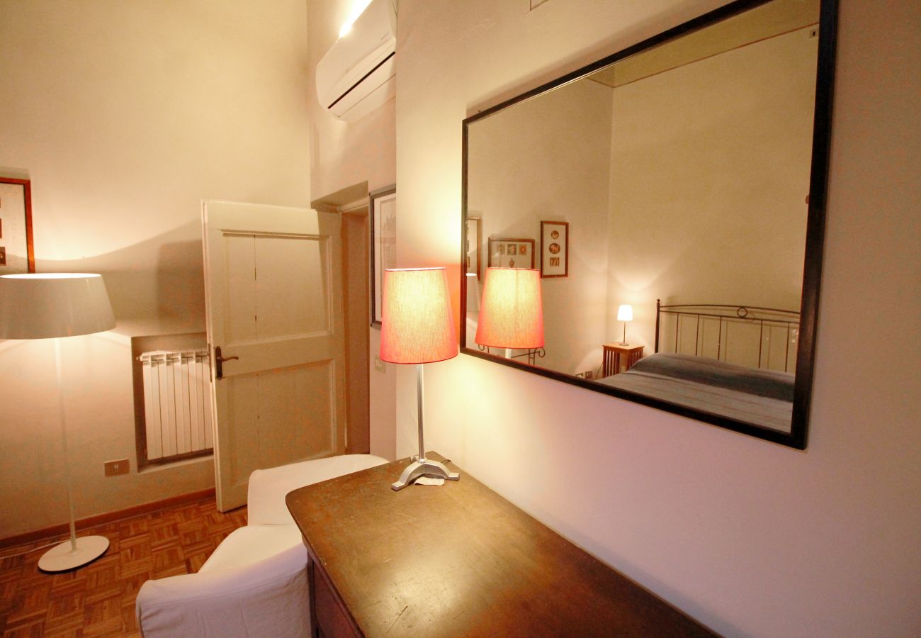 Apartment in Rome - Via Giulia wonderful apartment