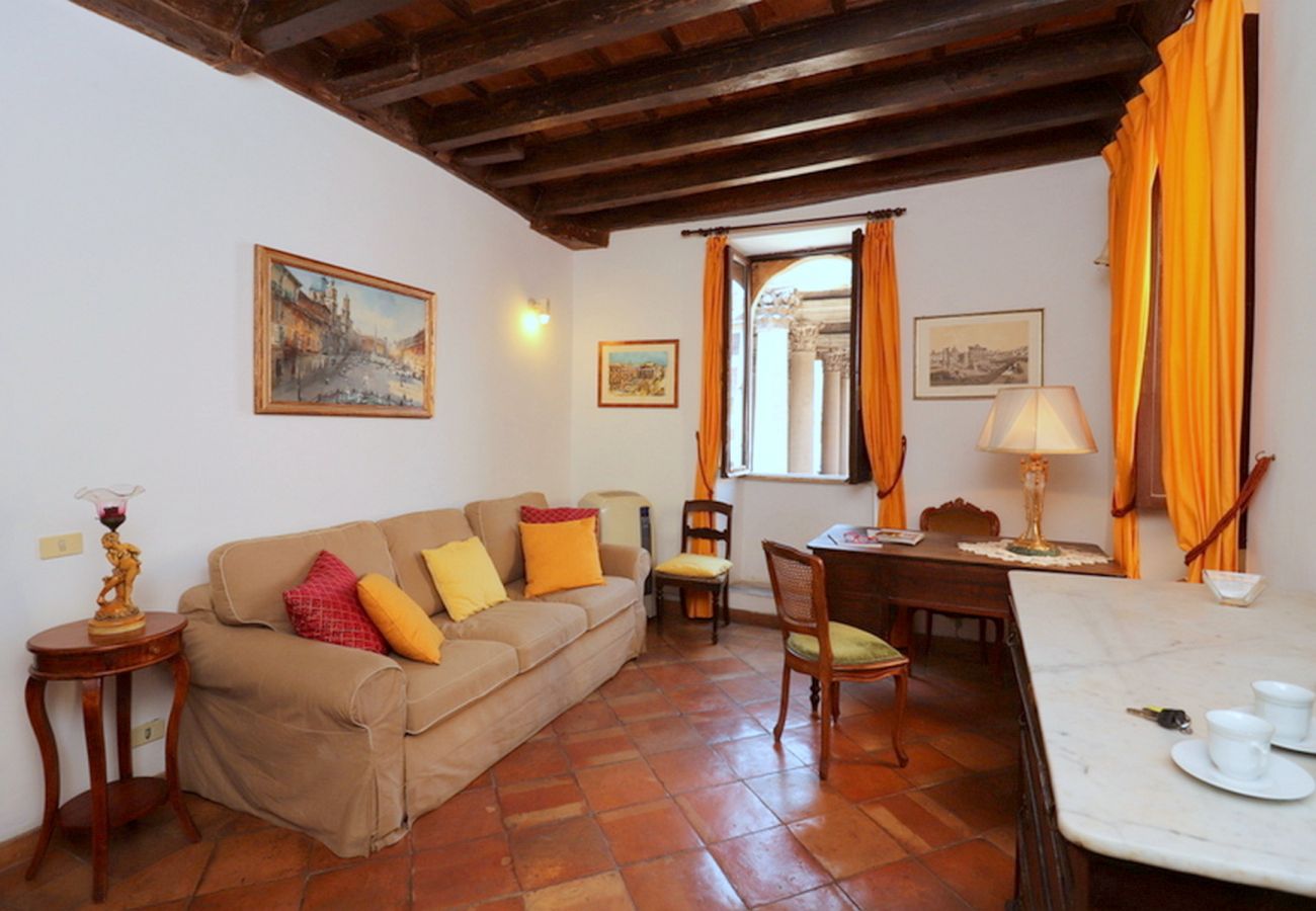 Apartment in Rome - Pantheon Stunning view & Comfort