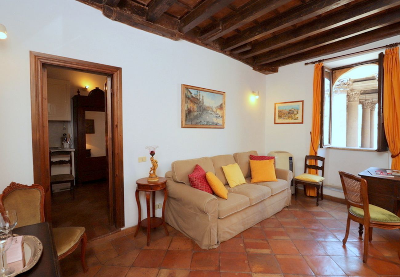 Apartment in Rome - Pantheon Stunning view & Comfort