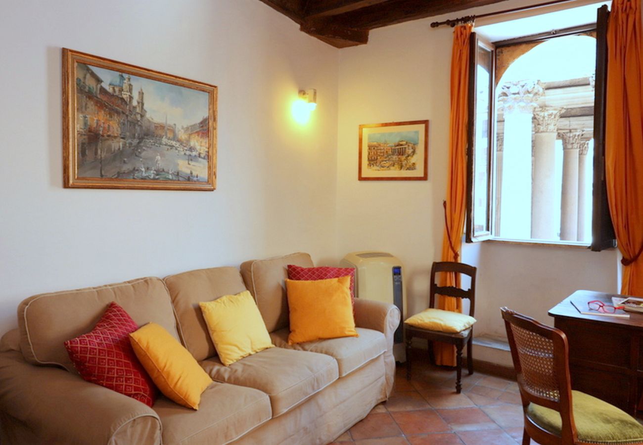 Apartment in Rome - Pantheon Stunning view & Comfort