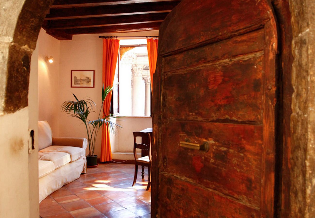 Apartment in Rome - Pantheon Stunning view & Comfort