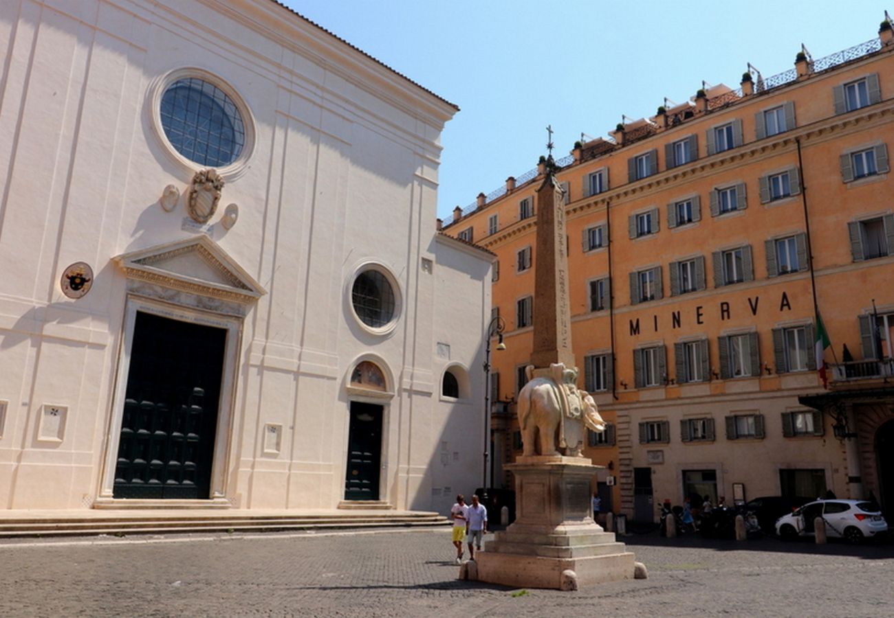 Apartment in Rome - Pantheon Stunning view & Comfort