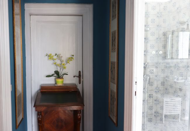 Rent by room in Roma - Trevi palazzo storico B&B La Suite Blu Rent by room in Roma - Trevi palazzo storico B&B La Suite Blu
