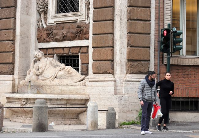 Rent by room in Roma - Trevi palazzo storico suite B&B Rent by room in Roma - Trevi palazzo storico suite B&B