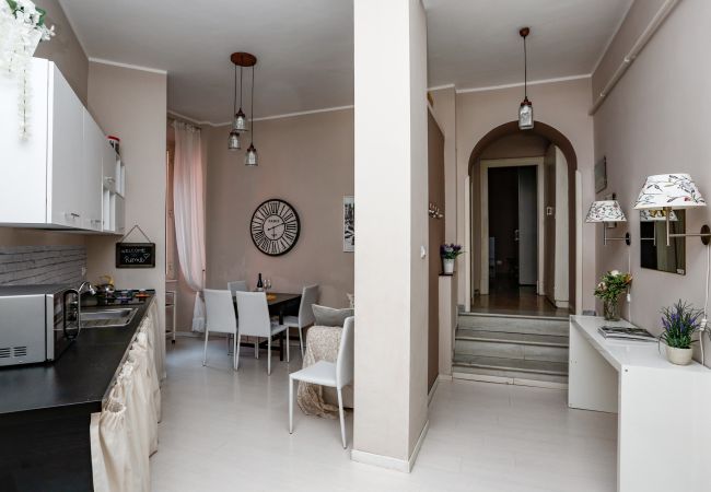 Apartment in Rome - American Uni 2Br Lovely Apt