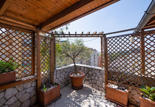 Studio in Roma - Amazing Penthouse with Terrace by Caracalla Studio in Roma - Amazing Penthouse with Terrace by Caracalla
