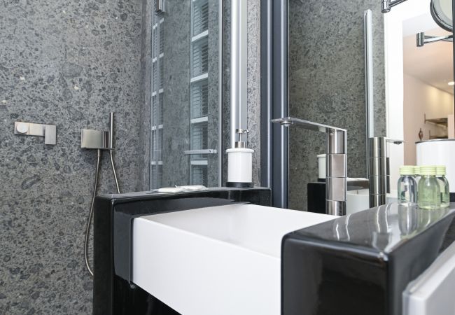 Studio in Roma - The Essential - Trastevere Design Studio Studio in Roma - The Essential - Trastevere Design Studio