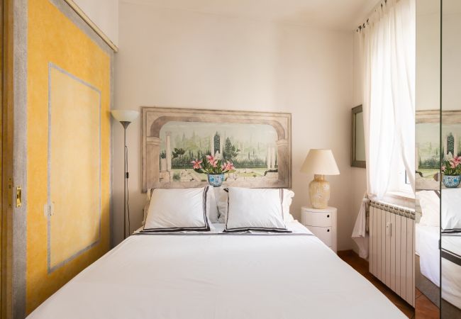 Apartment in Roma - Monti Romantic Sunshine Maisonette Apartment in Roma - Monti Romantic Sunshine Maisonette
