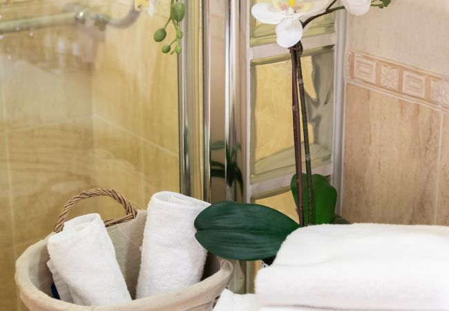 Apartment in Roma - Monti Romantic Sunshine Maisonette Apartment in Roma - Monti Romantic Sunshine Maisonette