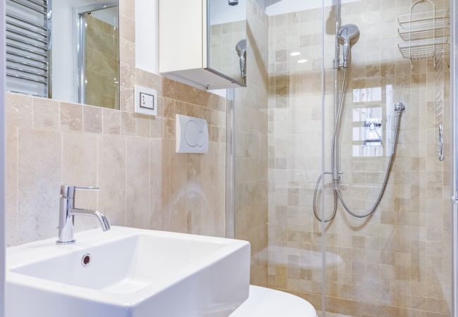 Apartment in Roma - Gonfalone Residence Carlotta Apartment in Roma - Gonfalone Residence Carlotta