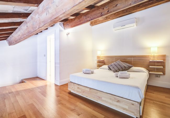 Apartment in Roma - Gonfalone Residence Carlotta Apartment in Roma - Gonfalone Residence Carlotta
