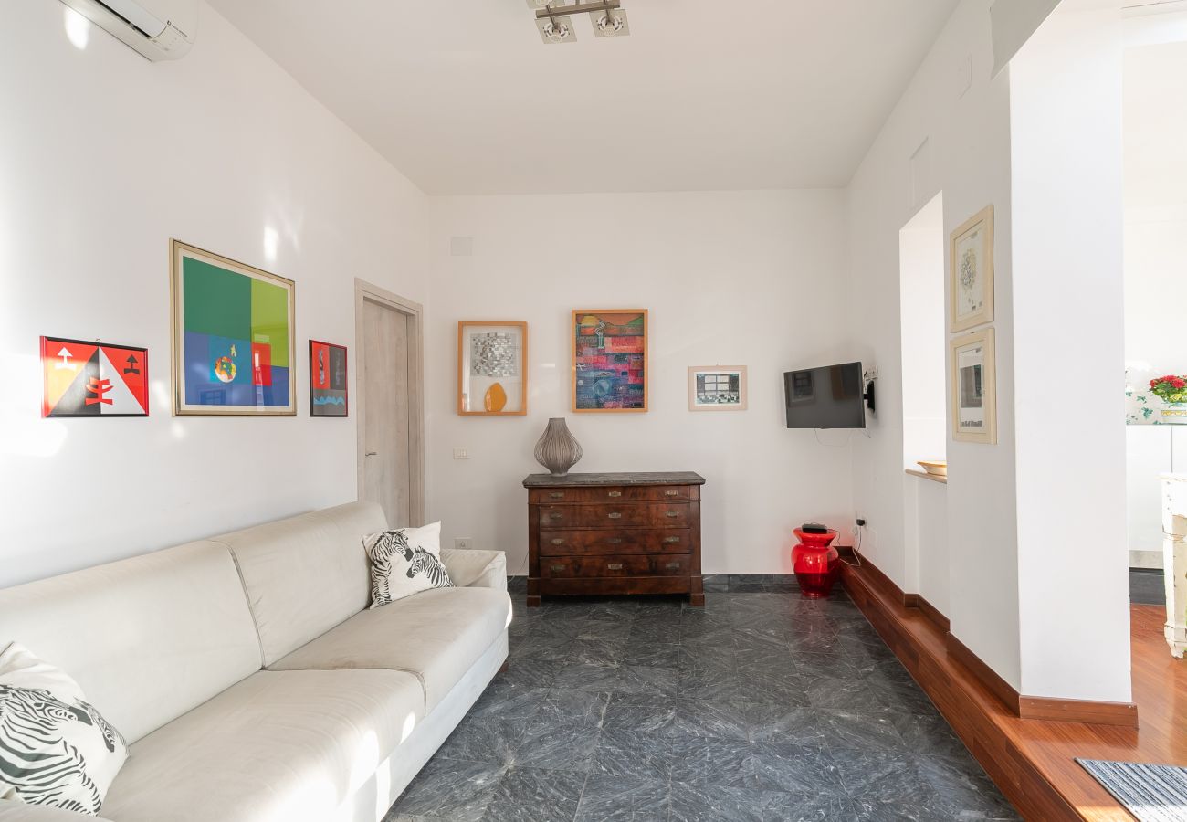 Apartment in Rome - Lovely Apartment with Terrace Rome City Center